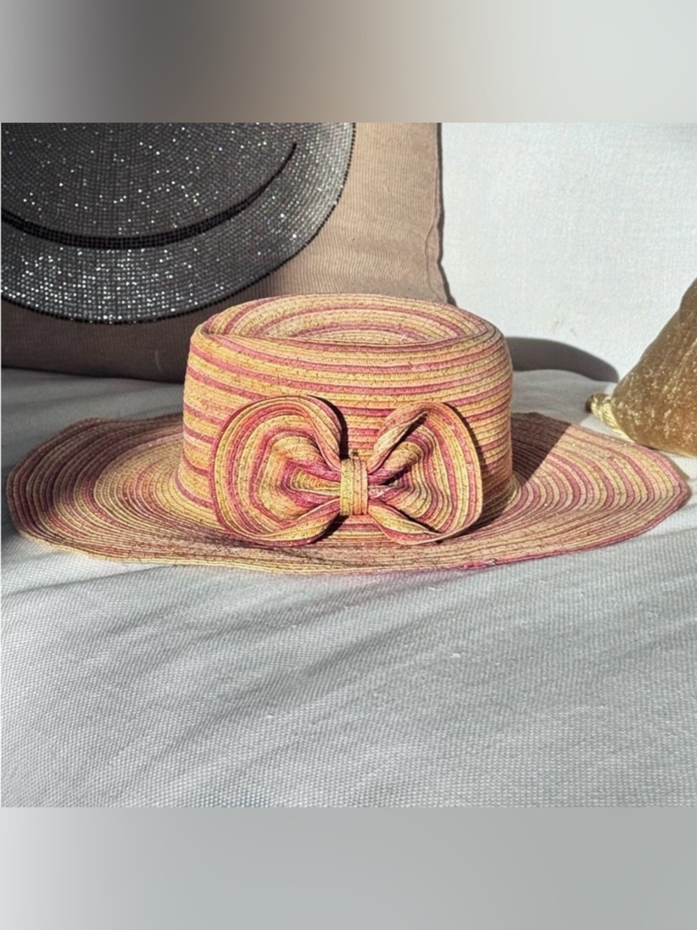 Vintage  90’s Straw Sun Hat with Sculptural Bow